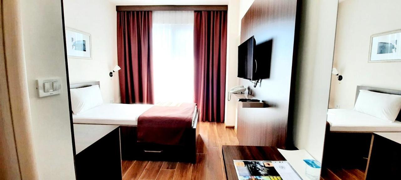 Hotel Doa Skopje Ngoại thất bức ảnh